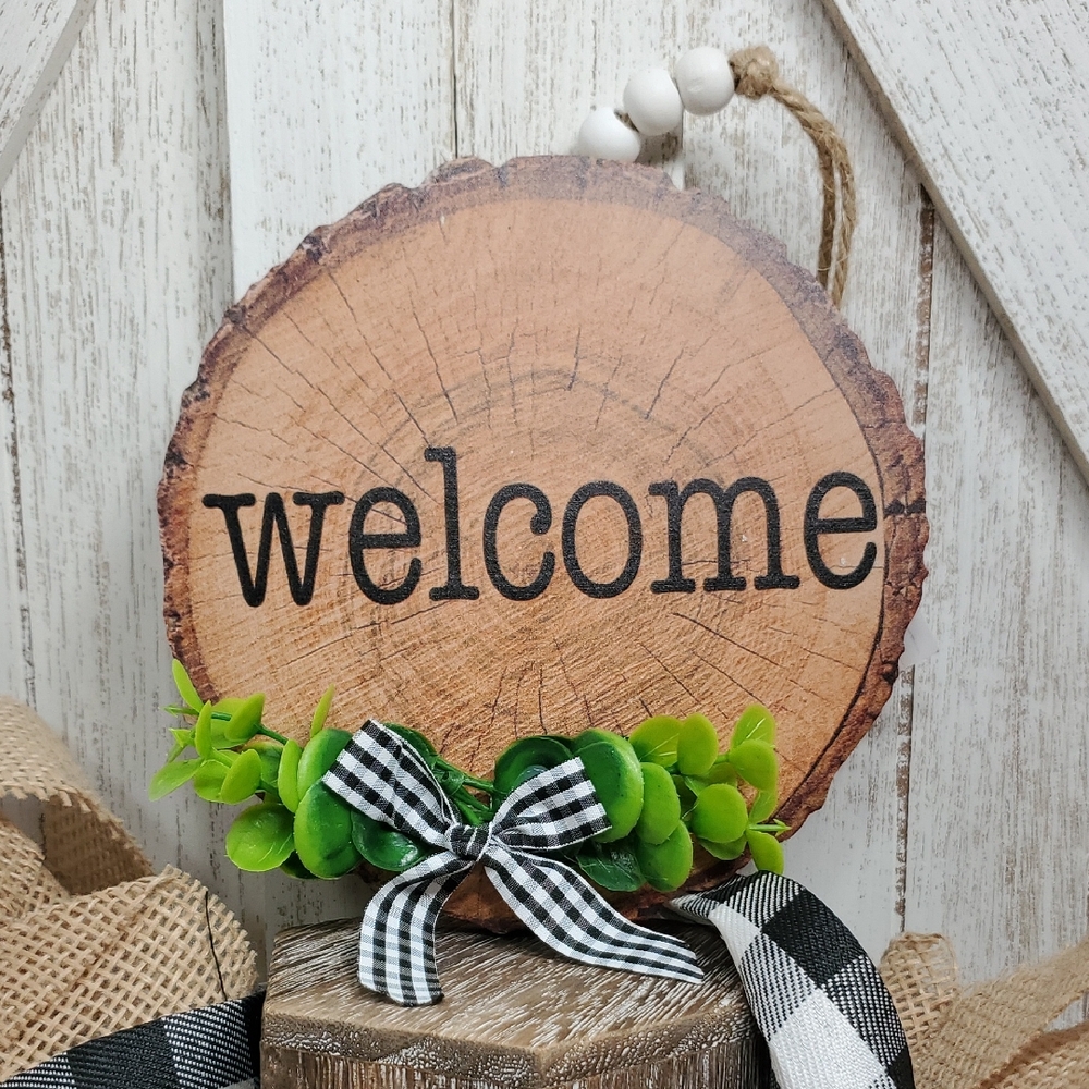 NWT Wood Welcome Sign with Greenery & Buffalo Plaid Bow